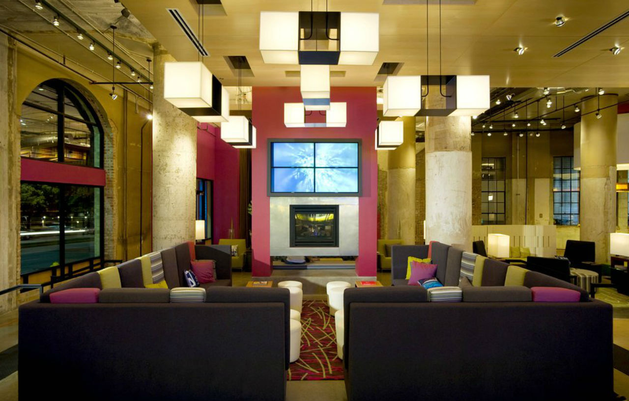 Aloft Dallas Downtown Hotel Exterior photo